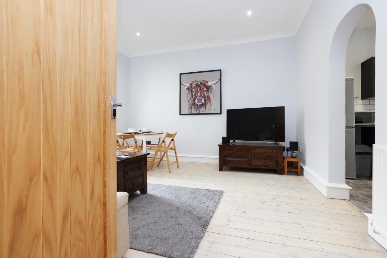 Stunning 2 Bed Apt Nr The Royal Mile & The Castle EDI Exterior foto