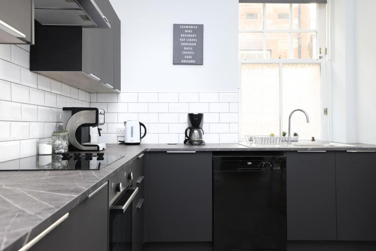 Stunning 2 Bed Apt Nr The Royal Mile & The Castle EDI Exterior foto